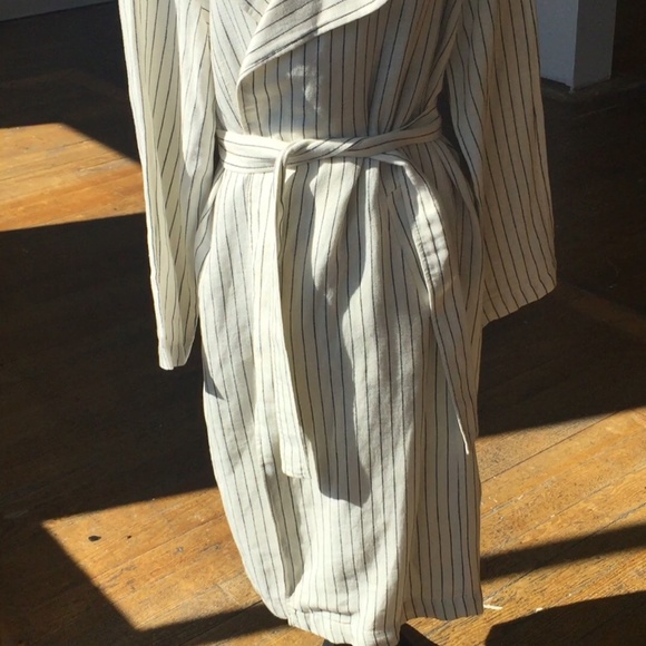 Black and ivory linen cotton blend trench - Picture 6 of 6